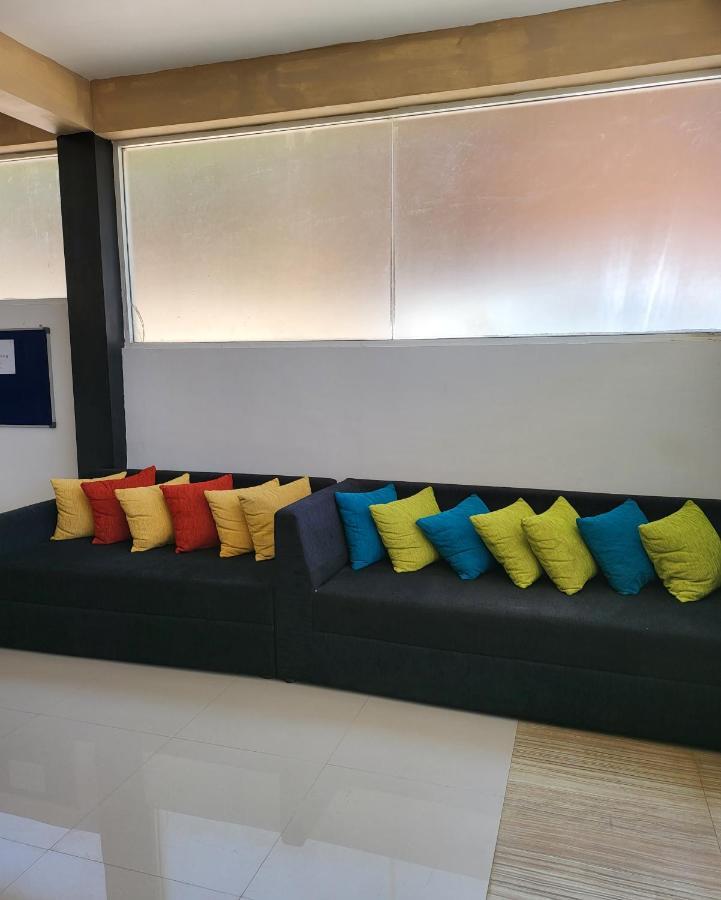 One World Mirissa Hotel Bagian luar foto