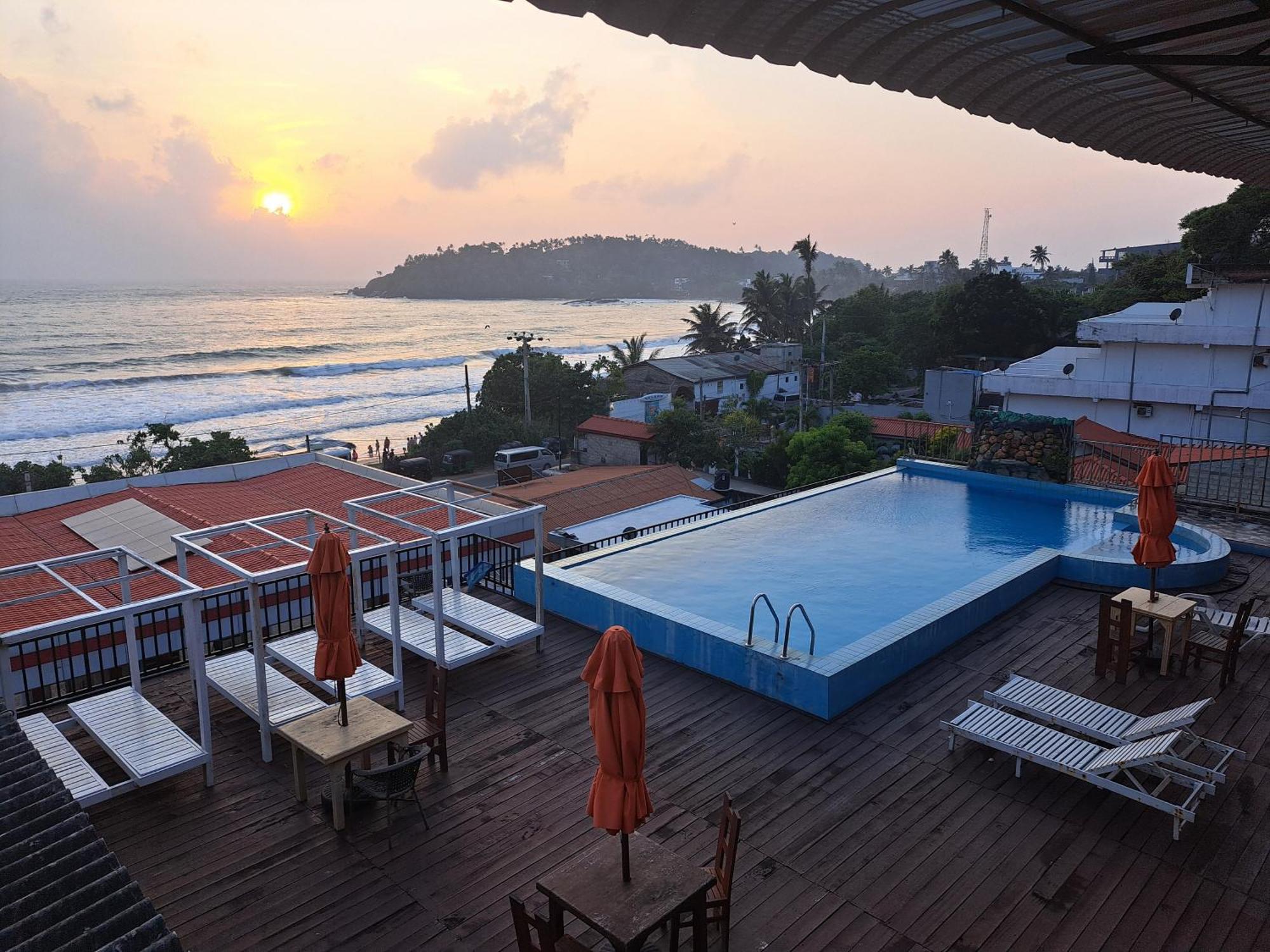 One World Mirissa Hotel Ruang foto