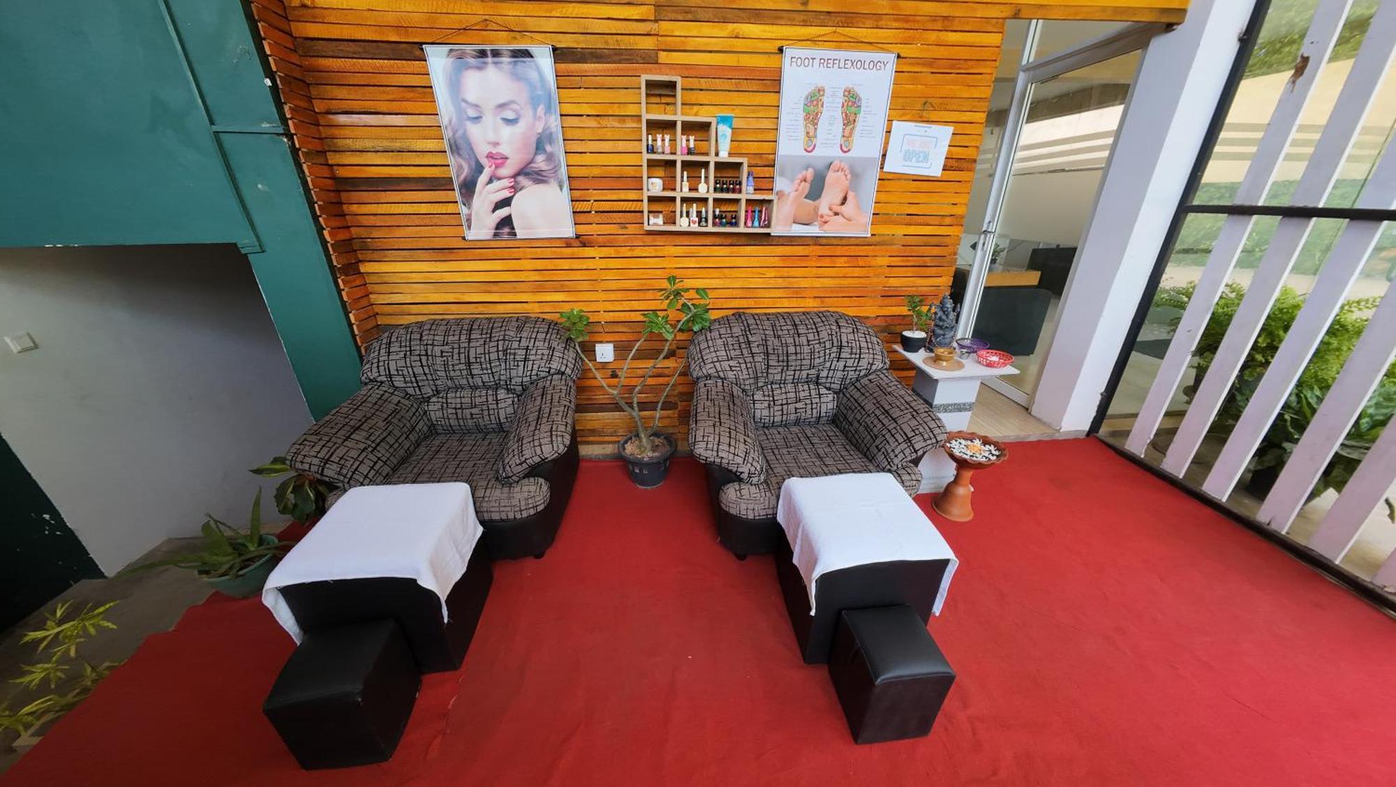 One World Mirissa Hotel Bagian luar foto