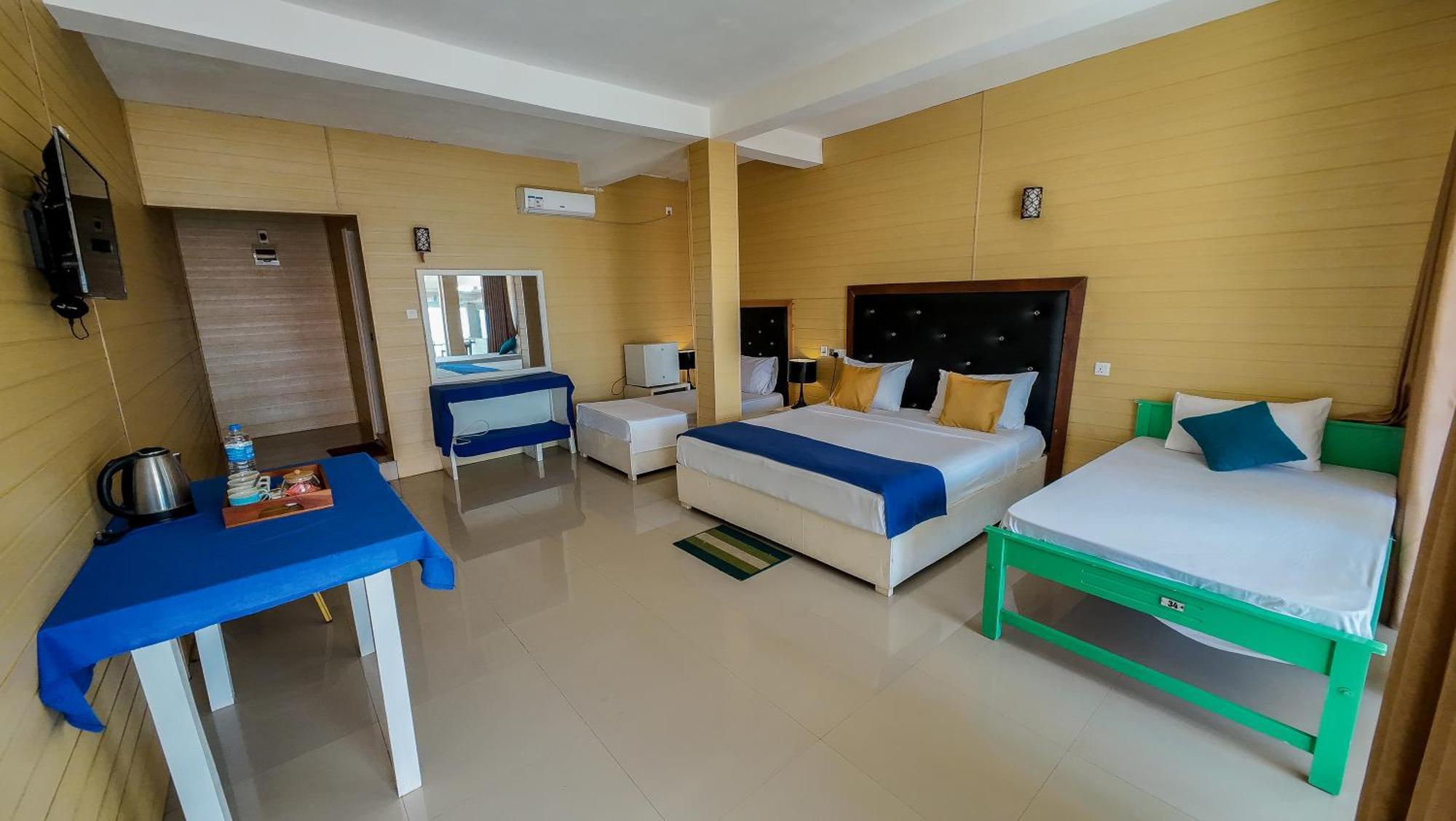One World Mirissa Hotel Bagian luar foto