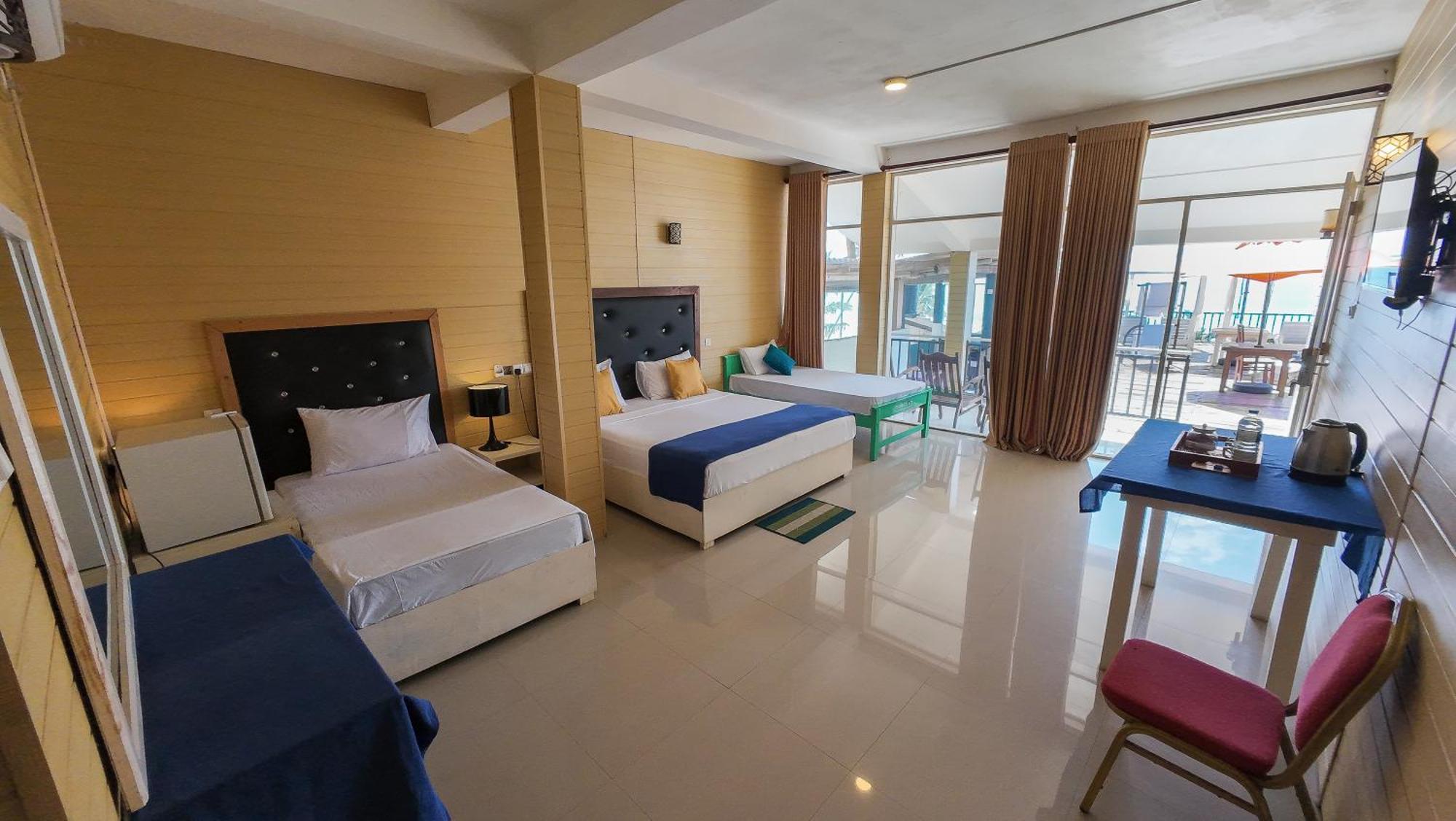 One World Mirissa Hotel Bagian luar foto