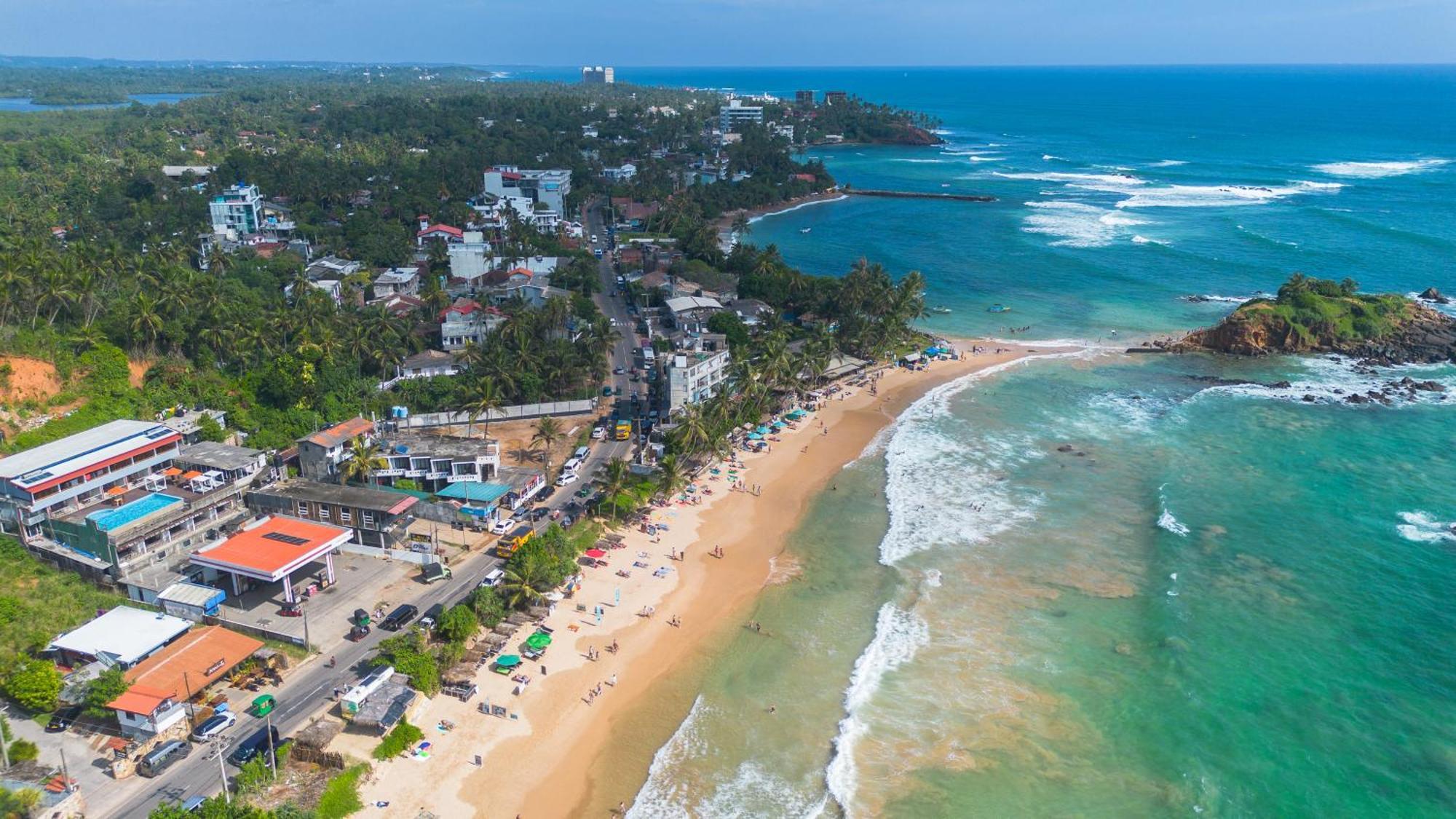 One World Mirissa Hotel Bagian luar foto